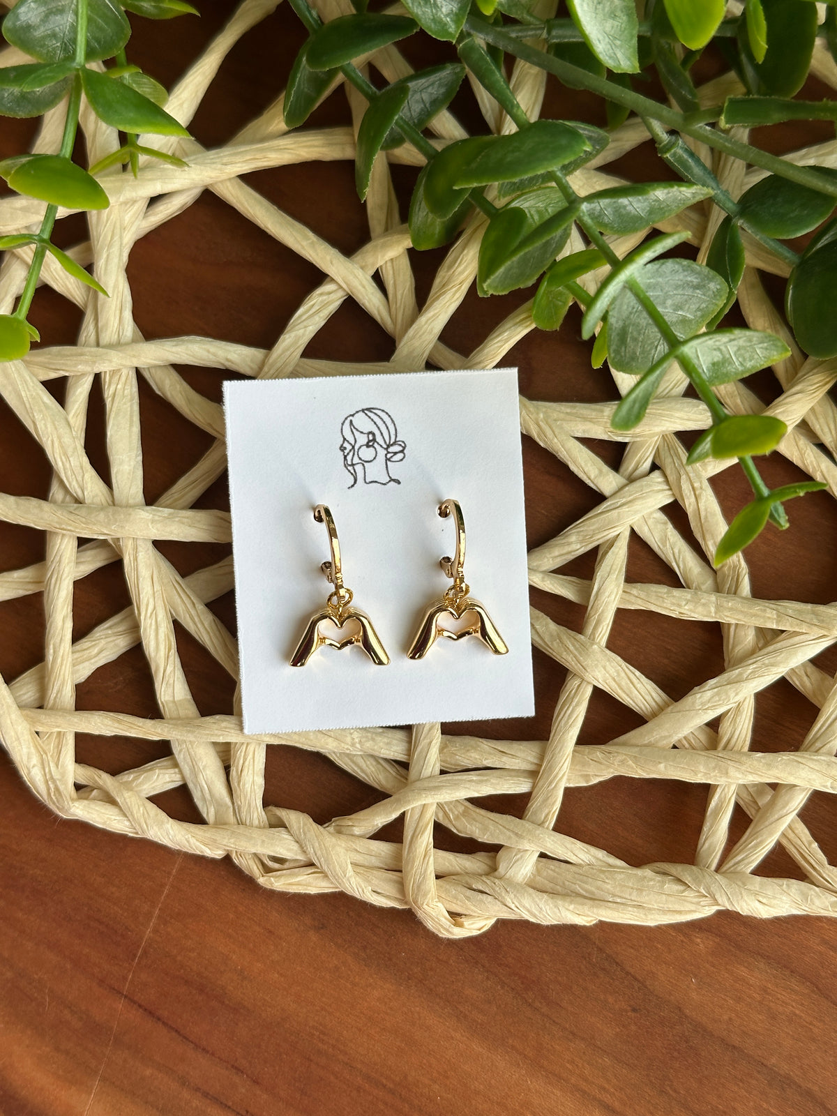 Taylor Huggie Hoops
