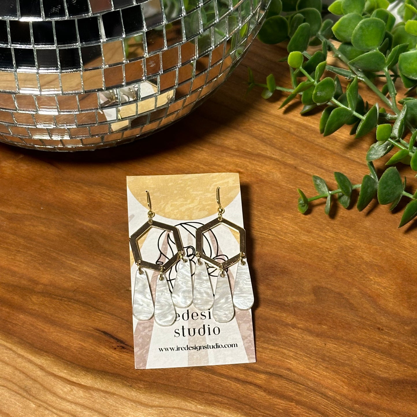 Lorelei Earrings in White Marble