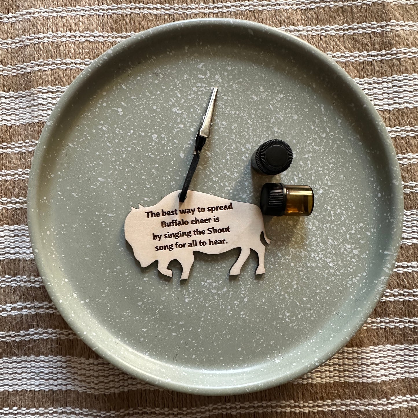 Buffalo Cheer Diffuser