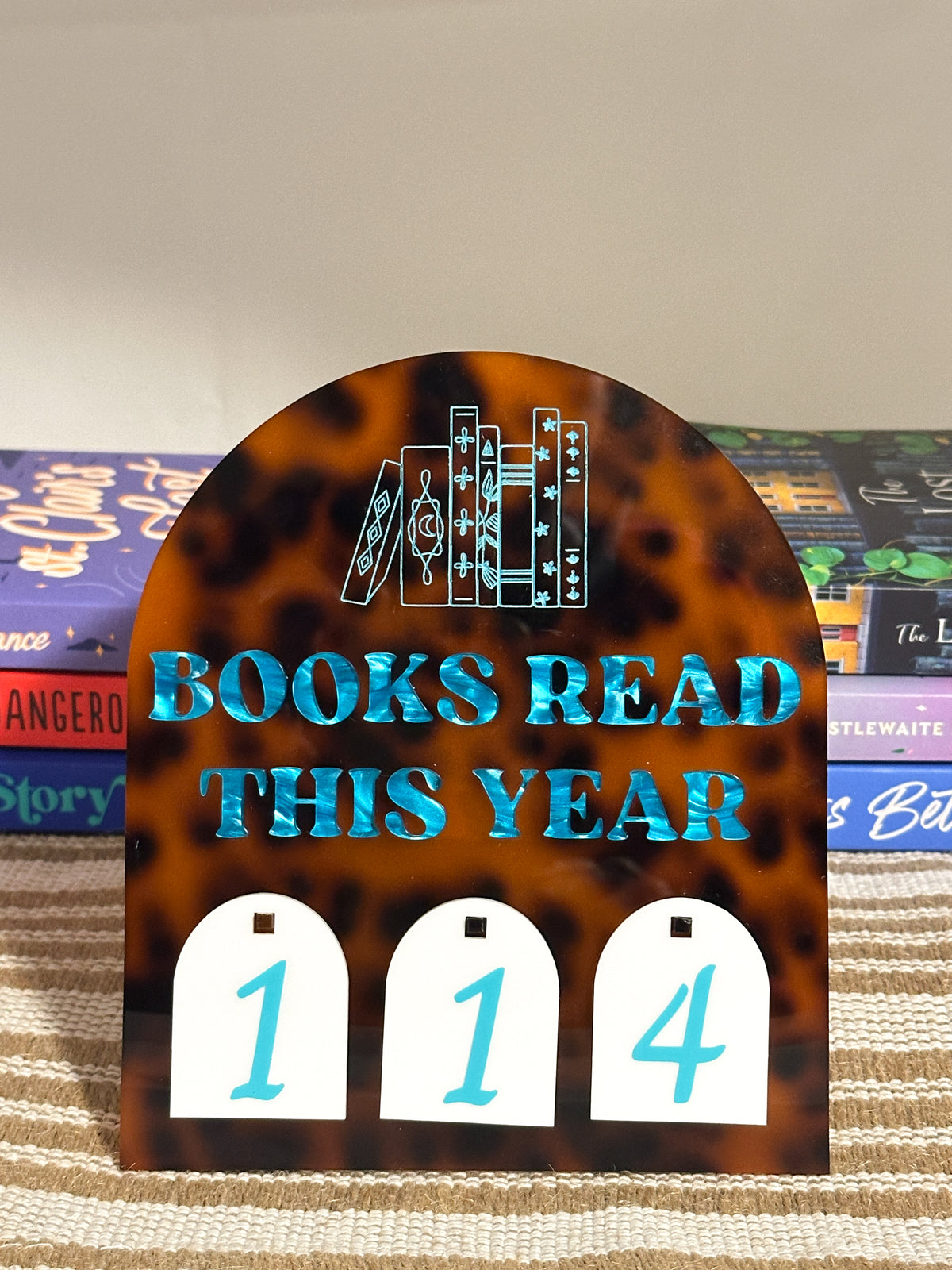 Book Tracker *tortoise & blue*