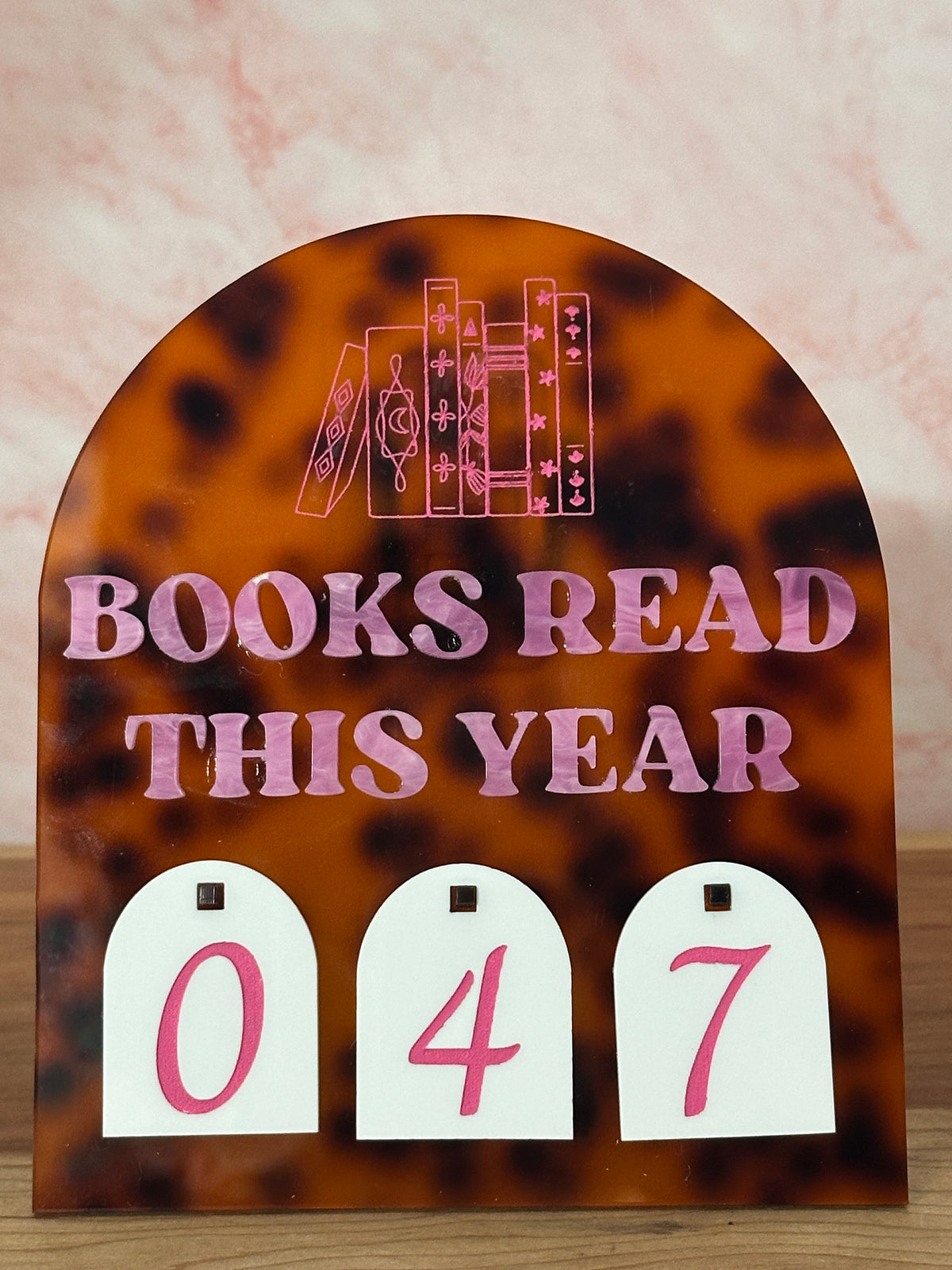 Book Tracker *tortoise & pink*